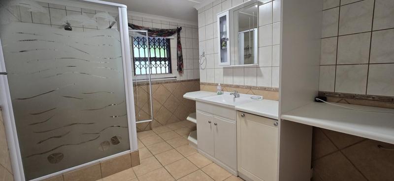 4 Bedroom Property for Sale in Southern Cross Western Cape
